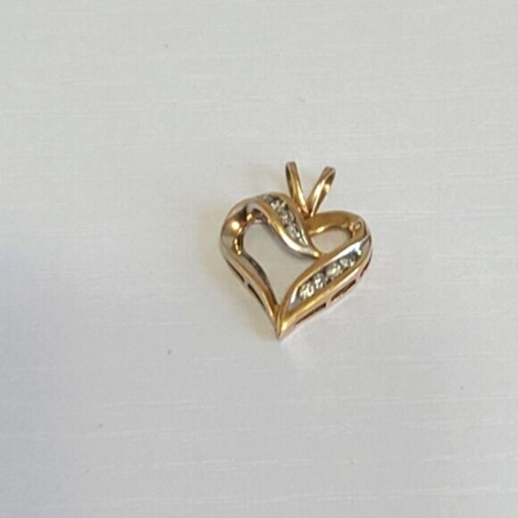 Vintage Luxury Classic 14K Yellow White Gold Two Tone Diamond Heart Pendant - Picture 6 of 10